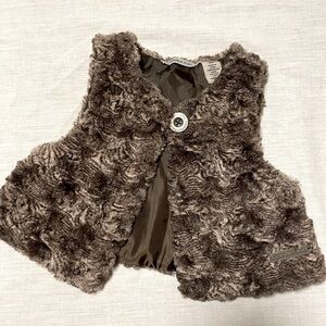 CALVIN Klein Faux Fur Vest. Size 18 months.